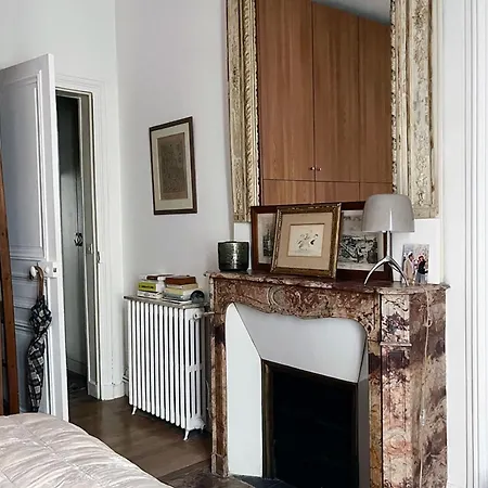 Bright And Luxurious In The Heart Of Paris