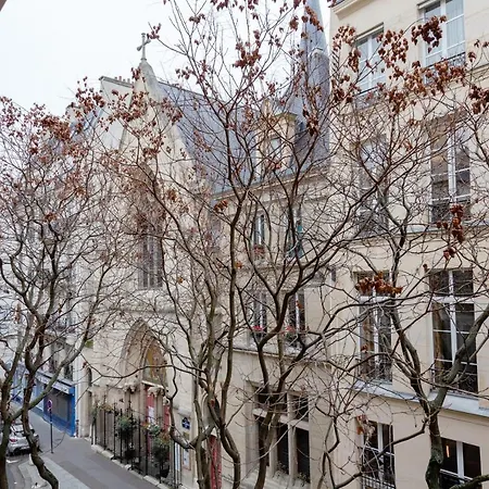 Bright And Luxurious In The Heart Of